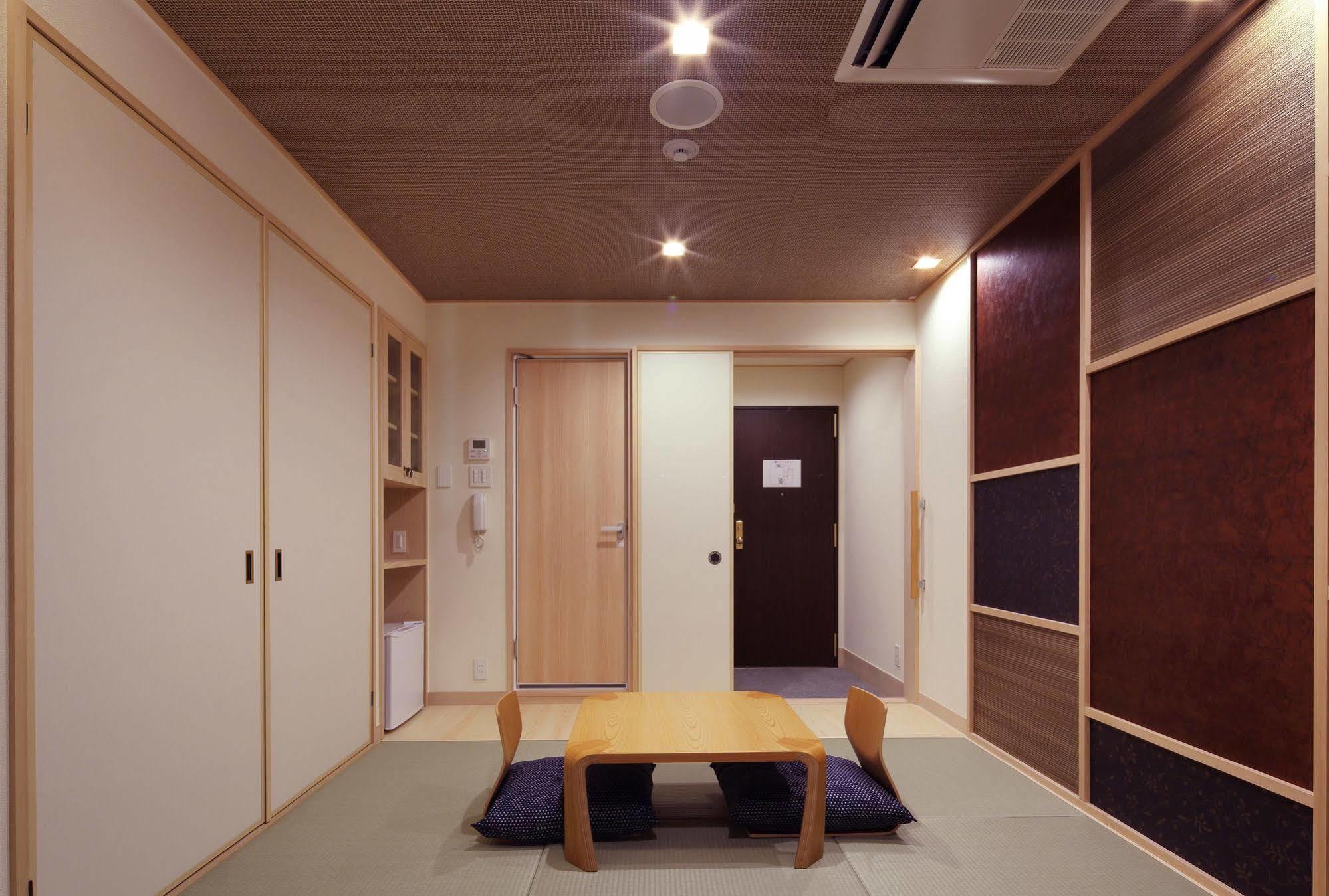 東心斎橋おおきにアパート Ookini Ryokan & Apartment Osaka Exterior foto