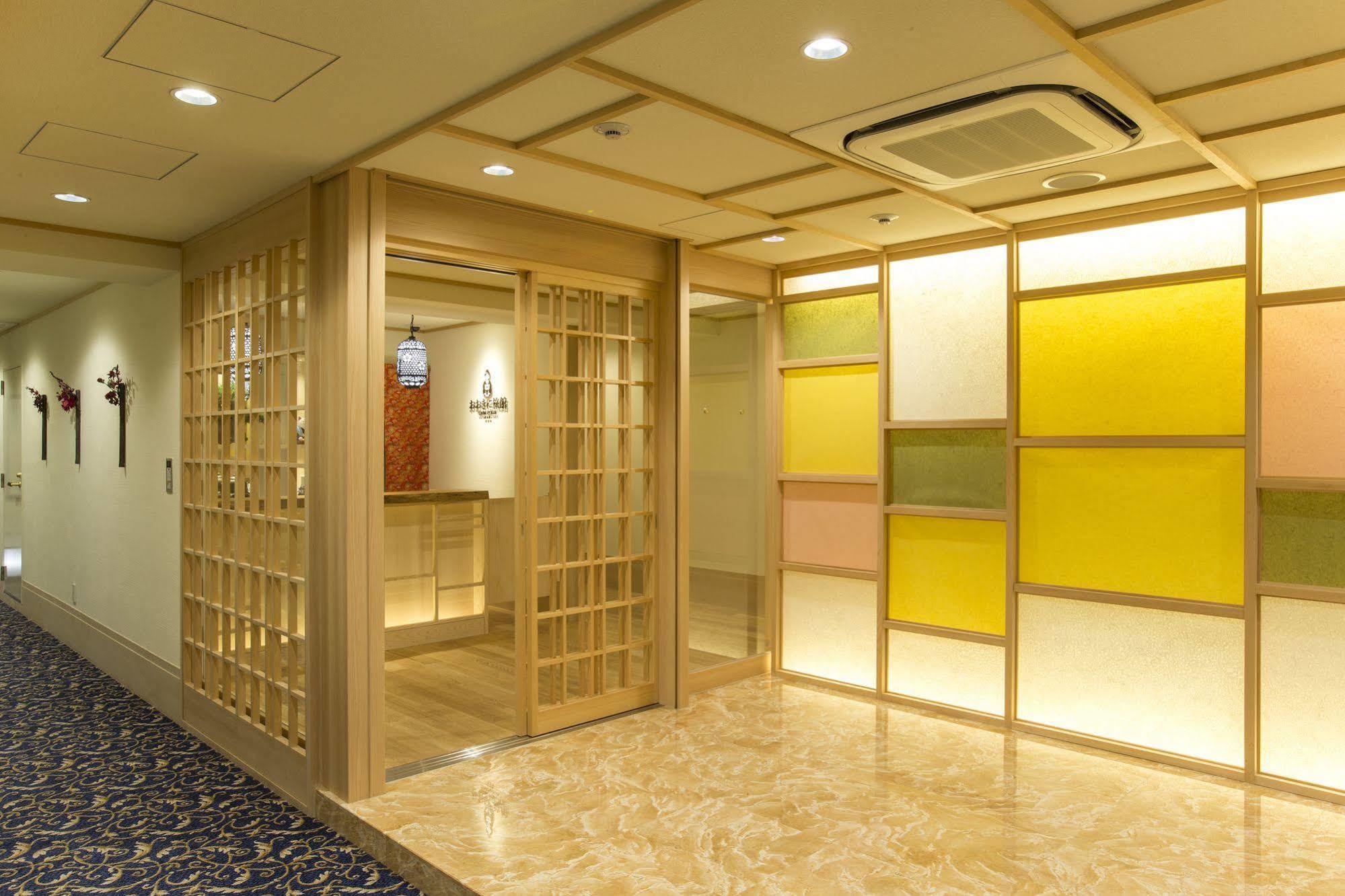東心斎橋おおきにアパート Ookini Ryokan & Apartment Osaka Exterior foto