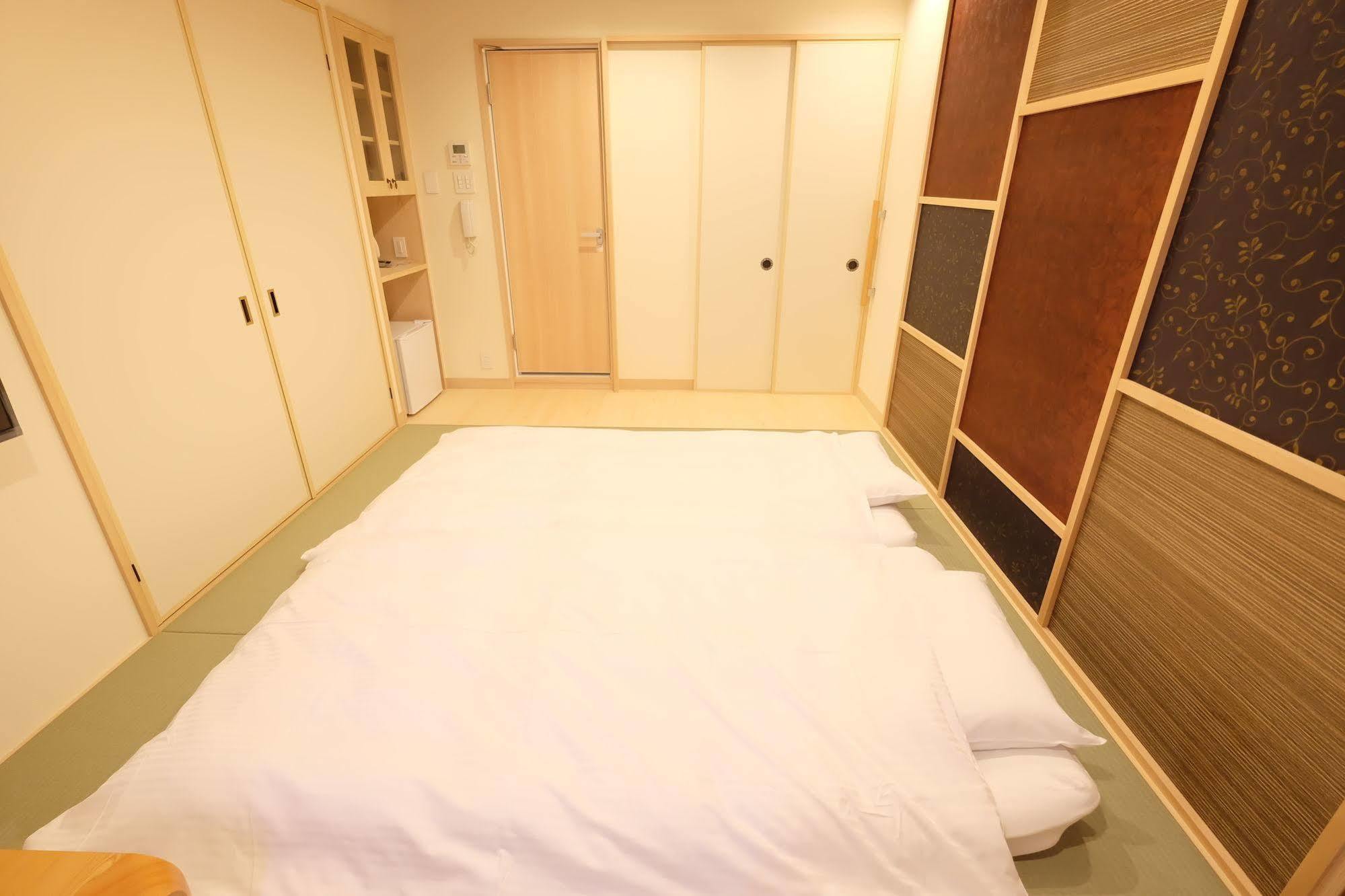 東心斎橋おおきにアパート Ookini Ryokan & Apartment Osaka Exterior foto